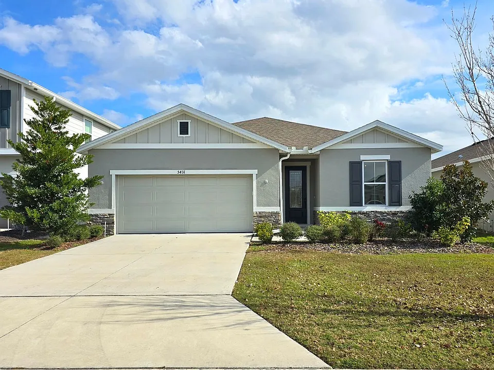 5431 Arlington River Dr