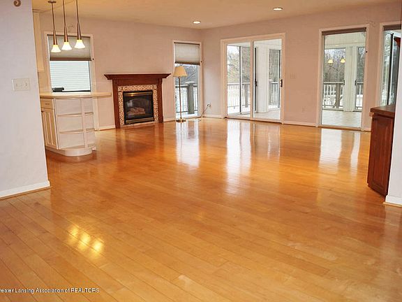 2nd image of 5664 Wood Valley Dr