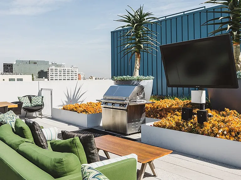Outdoor grilling stations