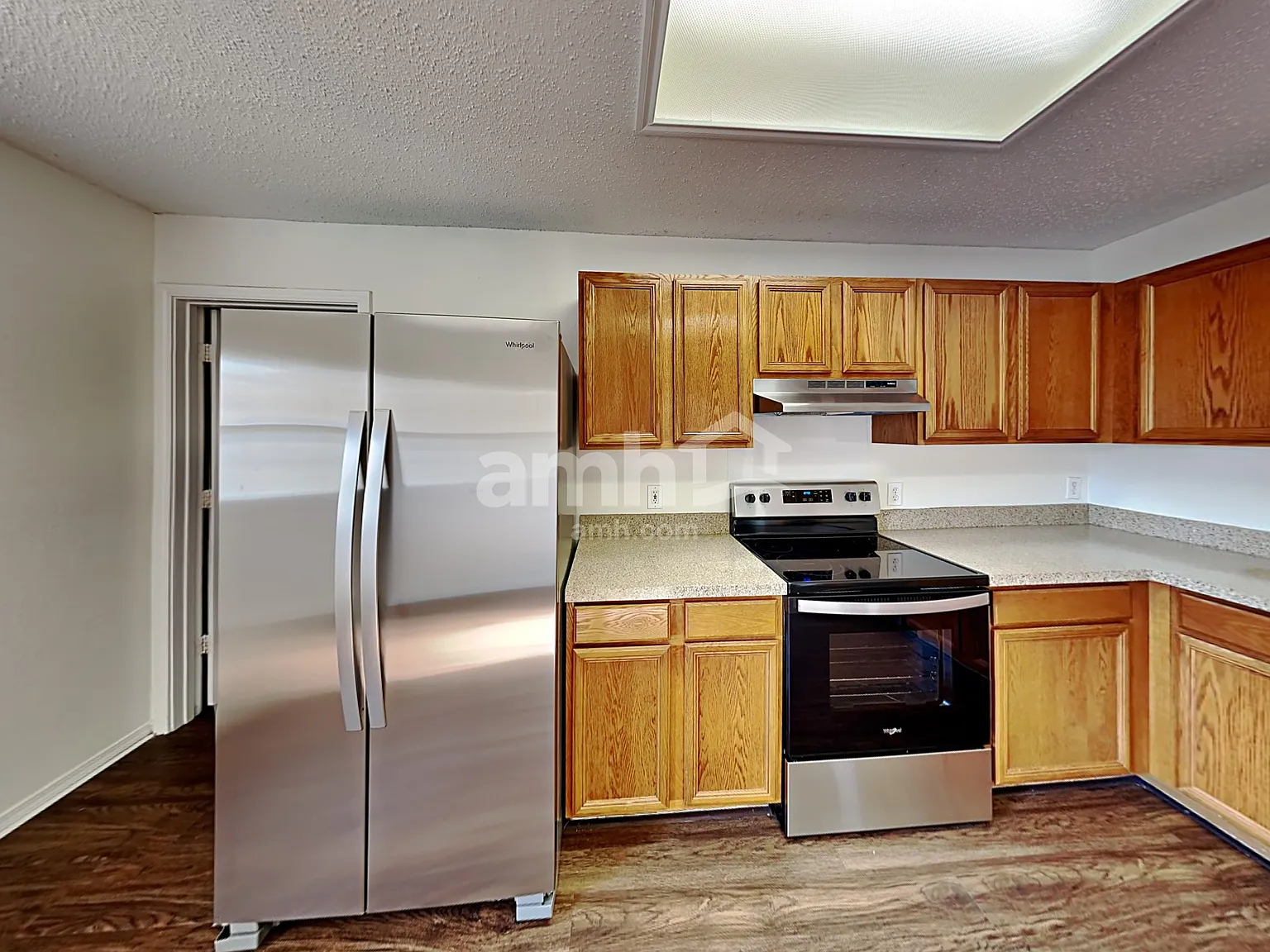 3 bed, 2.0 bath, 1640 sqft, $2,040 — Photo 4