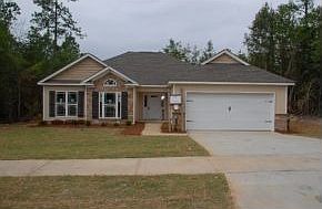 Great wooded lot next to park