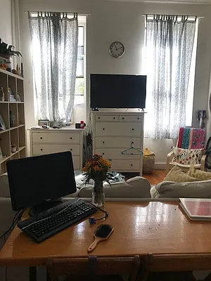 Rented by Peter Jacob, LREB | media 1