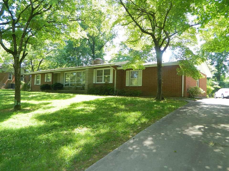 1st image of 1201 Dogwood Dr