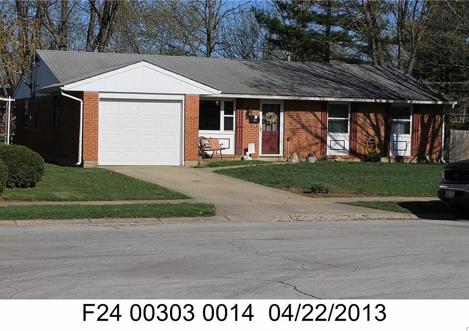 1st image of 449 Scarborough Ct