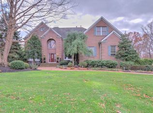 300 Karen Ct, Freehold, NJ 07728