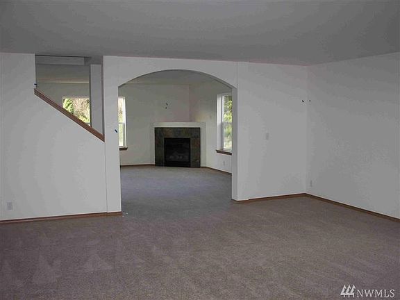 2nd image of 17826 97th Ln E
