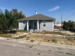 1138 W 11th St #B, Casper, WY 82604