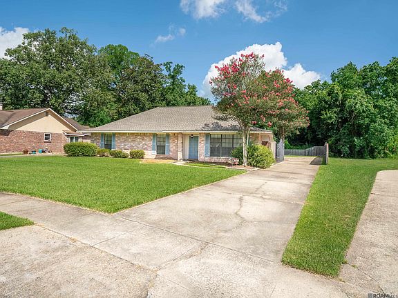 2nd image of 1812 Palmwood Dr