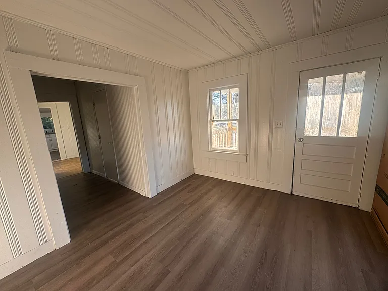 1115 Myrtle St SW — Photo 5