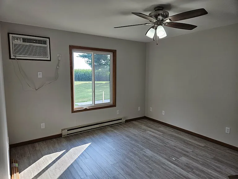 404 Circle Dr #3 — Photo 17