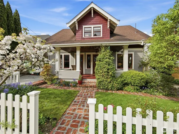 7229 Ledroit Court SW, Seattle, WA 98136