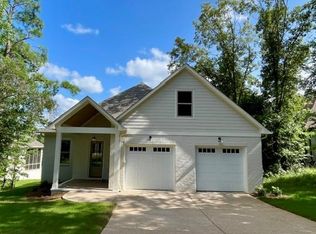 72 County Road 409, Oxford, MS 38655