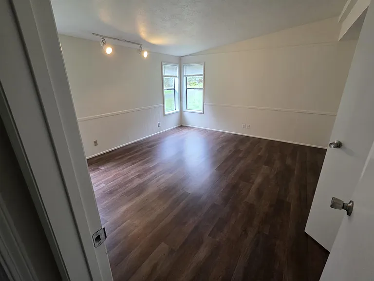 20835 Valsetz Rd — Photo 11