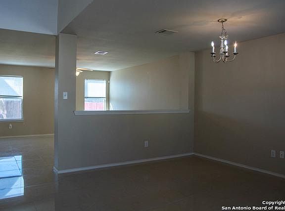 4th image of 109 Steer Ln