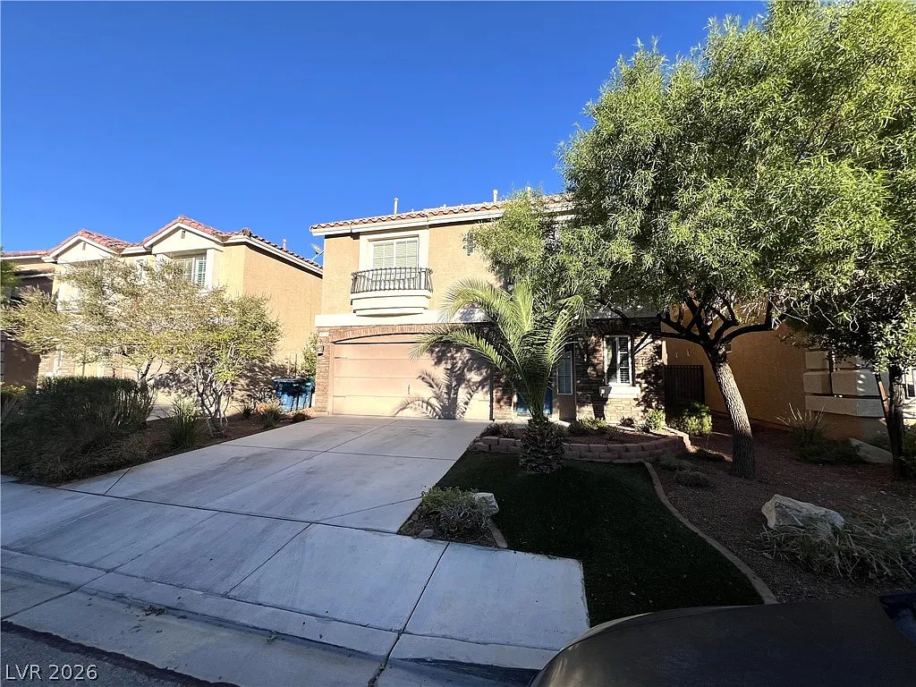 4 bed, 3.5 bath, 2627 sqft, $2,250 — Photo 2