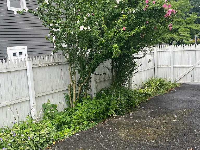 6 Washington Ave — Photo 46