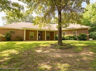 5930 Hernando Rd, Byhalia, MS 38611