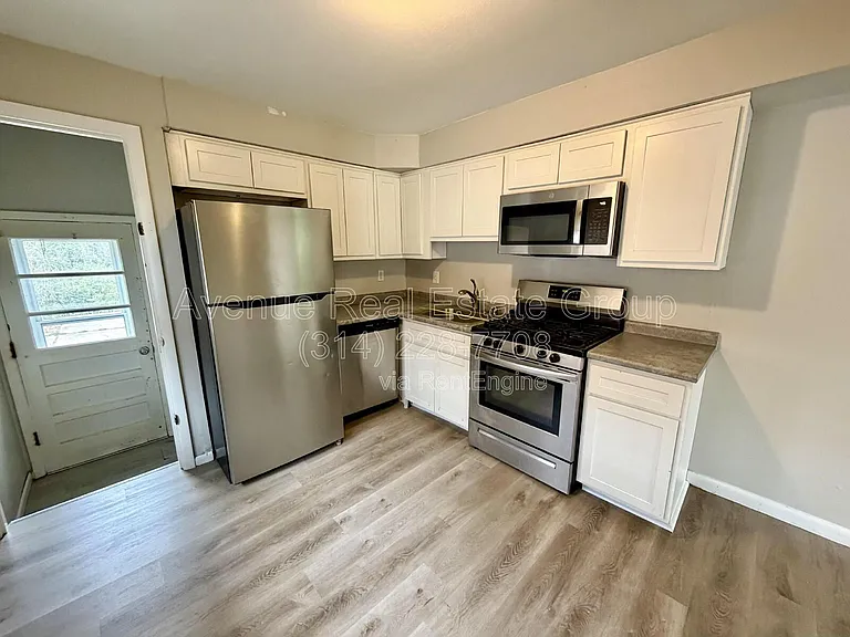 8821 McNulty Dr — Photo 5