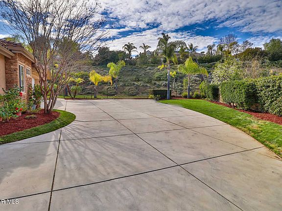 5th image of 2770 Edgeview Ct
