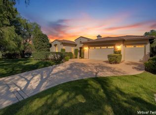 1645 Loch Ness Dr, Fallbrook, CA 92028