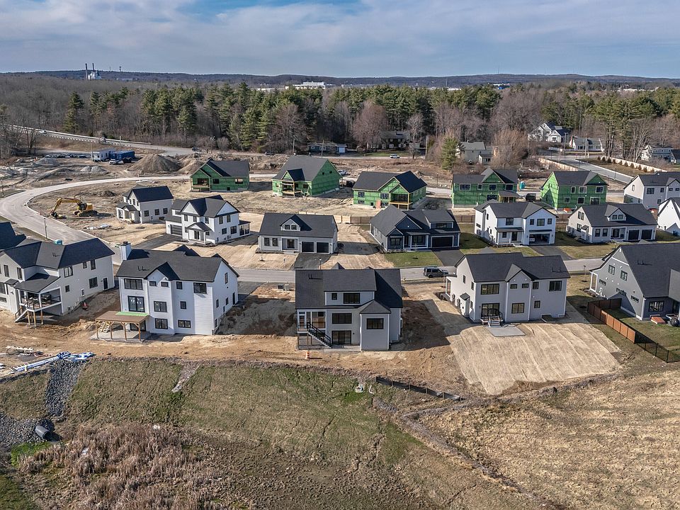2nd image of 72 Owl's Nest Road