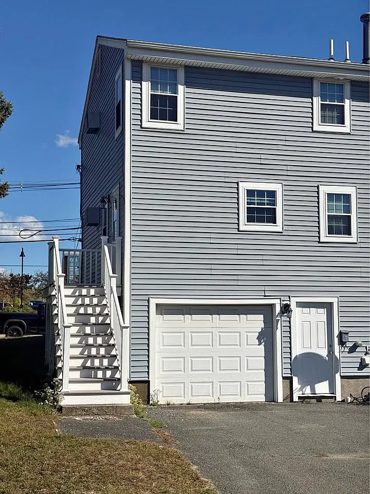 2 bed, 1.5 bath, $2,600 — Photo 1