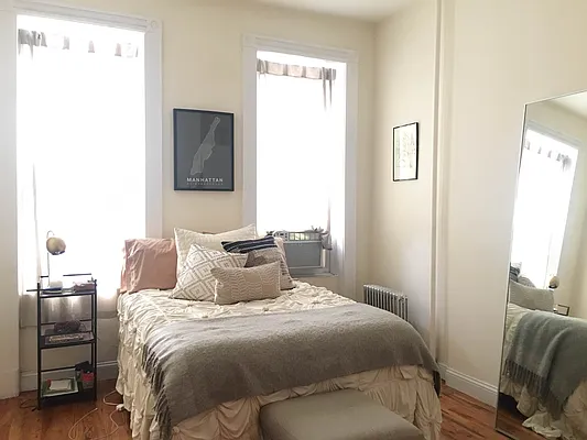 Rented by Capri Jet Realty Corp | media 17