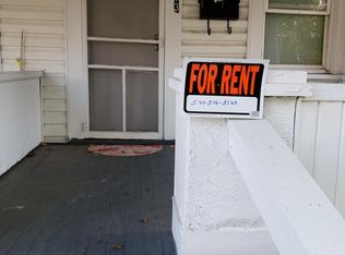 903 W 11th St, Muncie, IN 47302