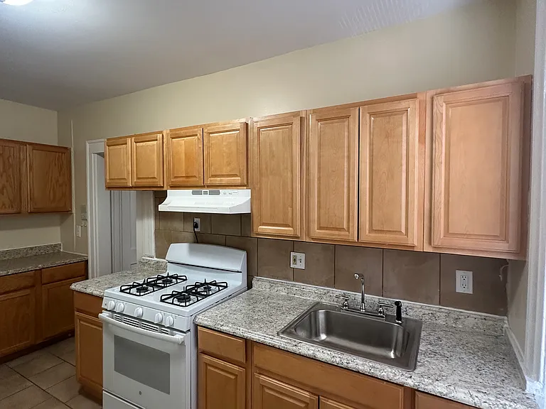507 Norton Pkwy #21-B — Photo 6