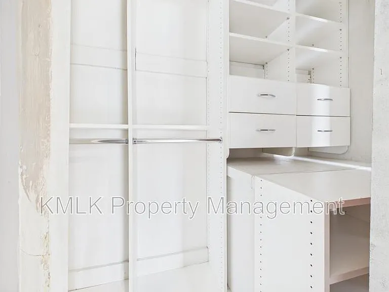 51 Prospect St — Photo 22