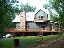 1st image of 152 Hart Ln