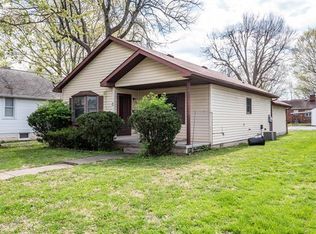 1326 Orchard St, Belleville, IL 62221