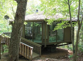 135 Treetop Knoll Dr, Big Canoe, GA