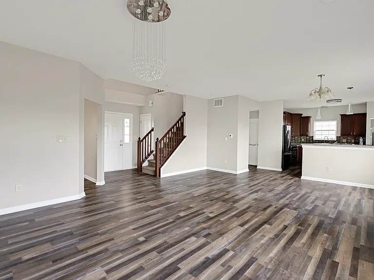 5259 Tanglewood Ln — Photo 5