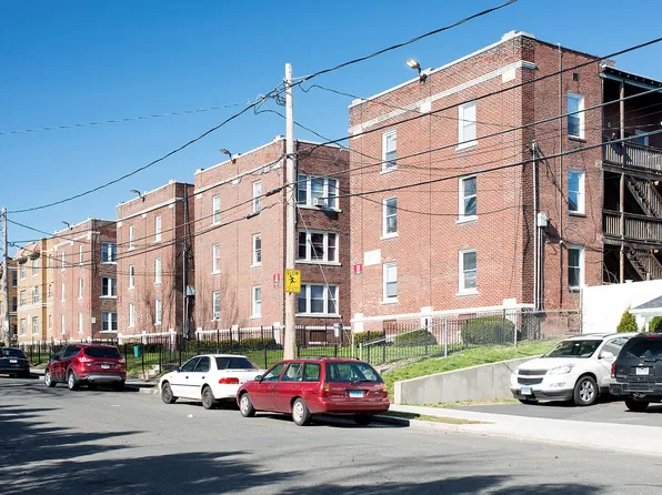 216 S Marshall St APT 2, Hartford, CT 06105