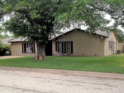 1503 Fairway Dr, Graham, TX, 76450