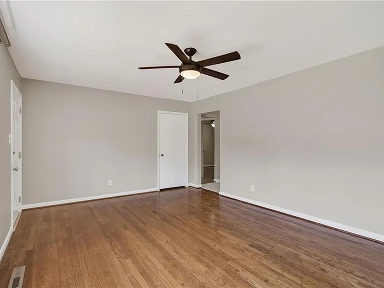 2232 Poplar Point Rd — Photo 26