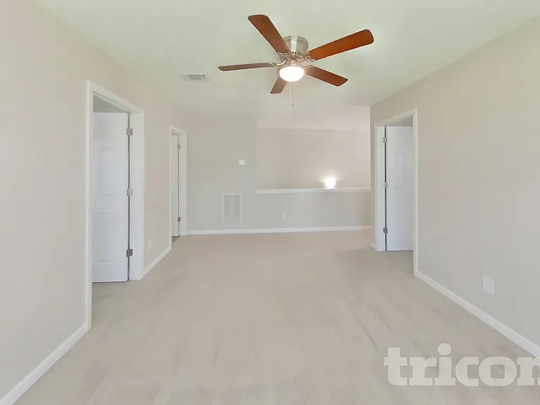 125 Ivy Hill Ln — Photo 15
