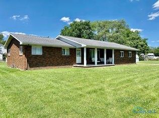 433 Jackson St, Elmore, OH 43416