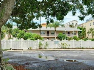 446 Canal Rd APT 3, Sarasota, FL 34242