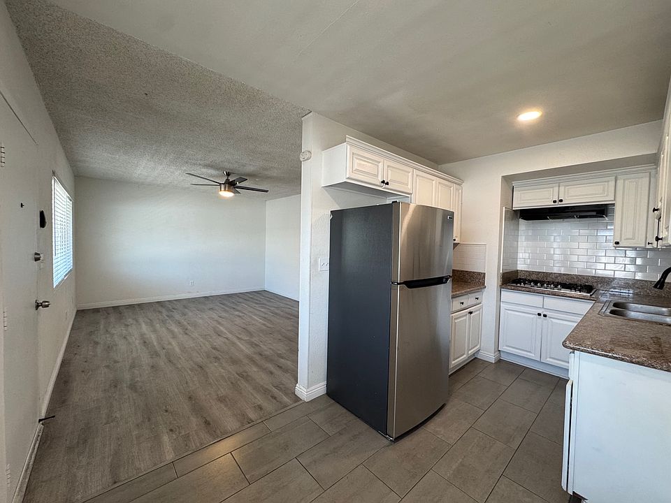 Kitchen/Living Room/Dining Room