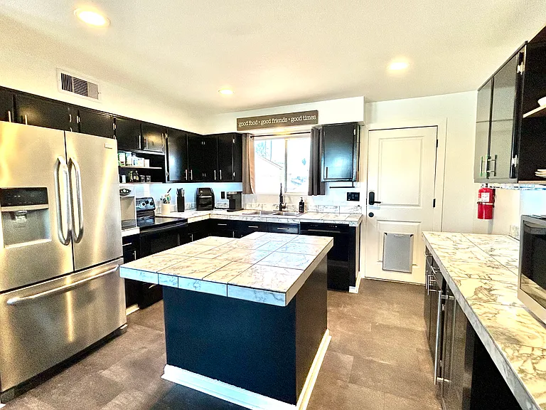 W Shaw Butte Dr — Photo 8