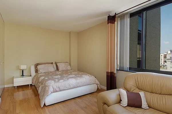 Rented by Corcoran | media 11