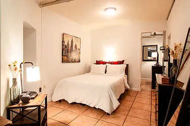 Rented by Century 21 Premier 