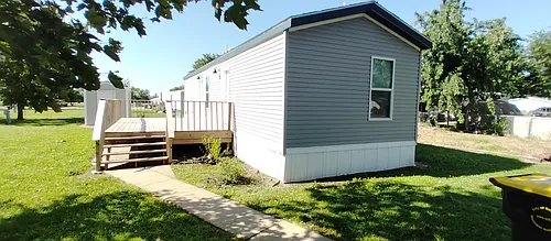 2031 Ridgeway Rd Photo 1