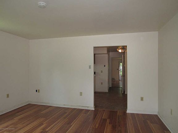 5th image of 15-17 N Main St