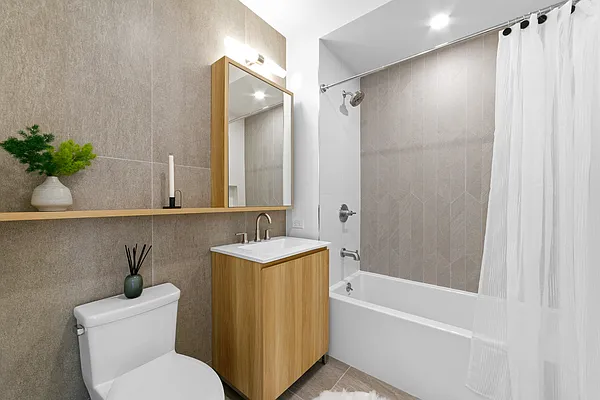 Rented by MNS | media 27