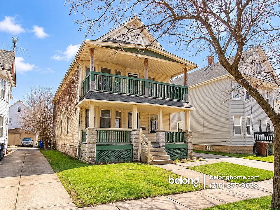 3711 E 61st St #1
