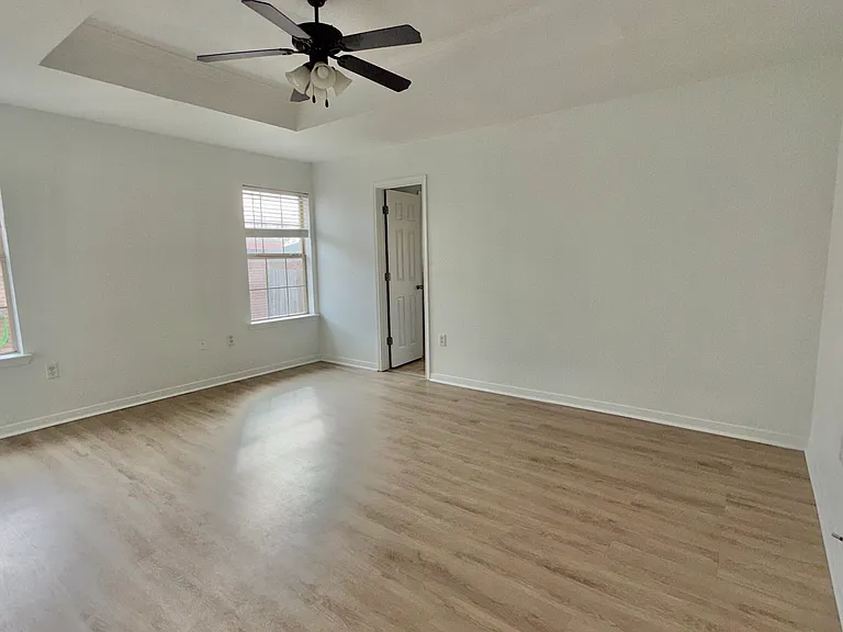 2107 Gail Dr — Photo 10