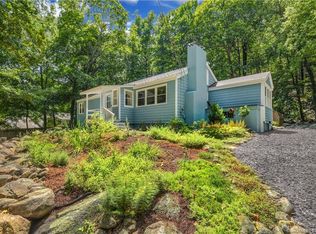 562 Branchville Rd, Ridgefield, CT 06877